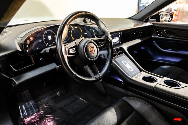 2021 Porsche Taycan Premium Pkg. PERFORMANCE BATTERY PLUS 22" Vossen | Dallas, TX | East Dallas Diesel 2021 Porsche Taycan Premium Pkg. PERFORMANCE BATTERY PLUS 22" Vossen | Dallas, TX | East Dallas Diesel