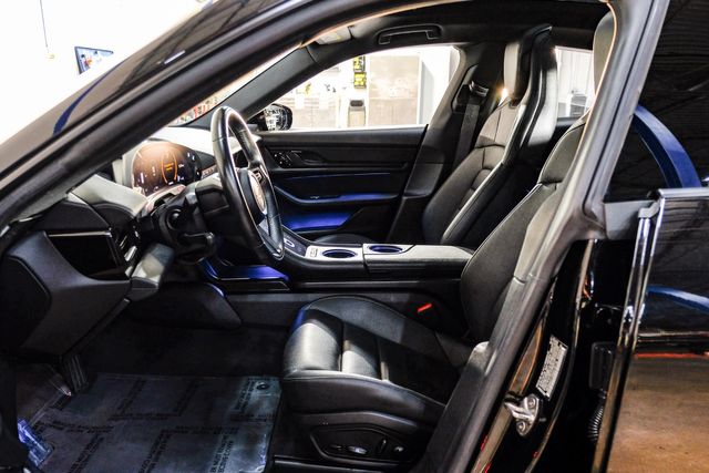 2021 Porsche Taycan Premium Pkg. PERFORMANCE BATTERY PLUS 22" Vossen | Dallas, TX | East Dallas Diesel 2021 Porsche Taycan Premium Pkg. PERFORMANCE BATTERY PLUS 22" Vossen | Dallas, TX | East Dallas Diesel