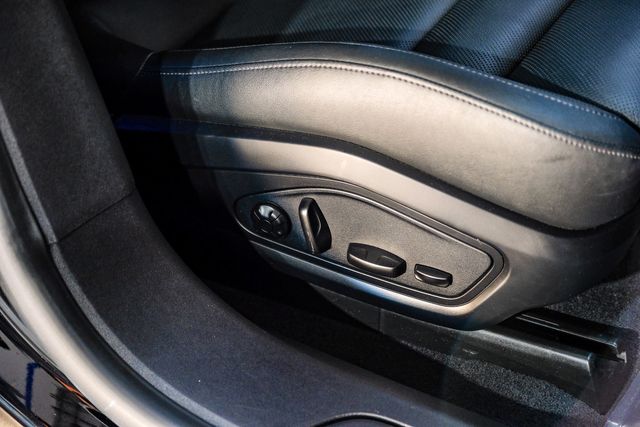 2021 Porsche Taycan Premium Pkg. PERFORMANCE BATTERY PLUS 22" Vossen | Dallas, TX | East Dallas Diesel 2021 Porsche Taycan Premium Pkg. PERFORMANCE BATTERY PLUS 22" Vossen | Dallas, TX | East Dallas Diesel