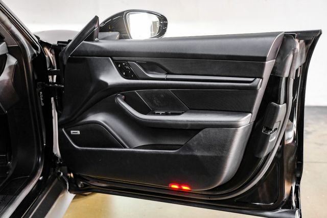 2021 Porsche Taycan Premium Pkg. PERFORMANCE BATTERY PLUS 22" Vossen | Dallas, TX | East Dallas Diesel 2021 Porsche Taycan Premium Pkg. PERFORMANCE BATTERY PLUS 22" Vossen | Dallas, TX | East Dallas Diesel