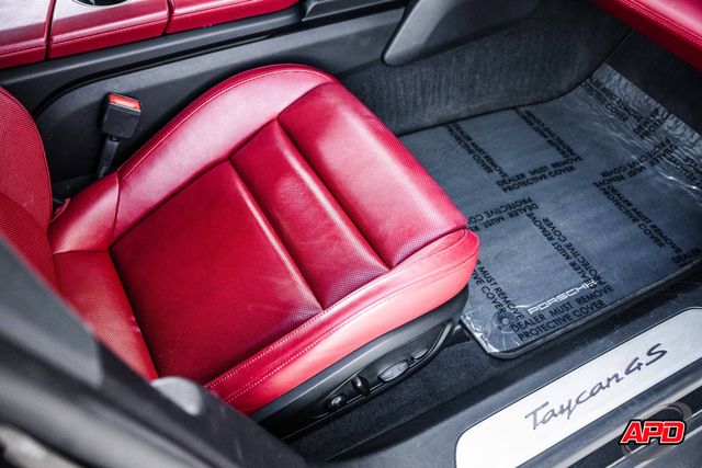 2021 Porsche Taycan 4S 2021 Porsche Taycan 4S