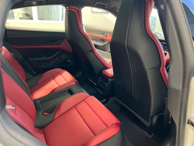 2021 Porsche Taycan 4S | Longwood, FL | Millenia Motors 2021 Porsche Taycan 4S | Longwood, FL | Millenia Motors