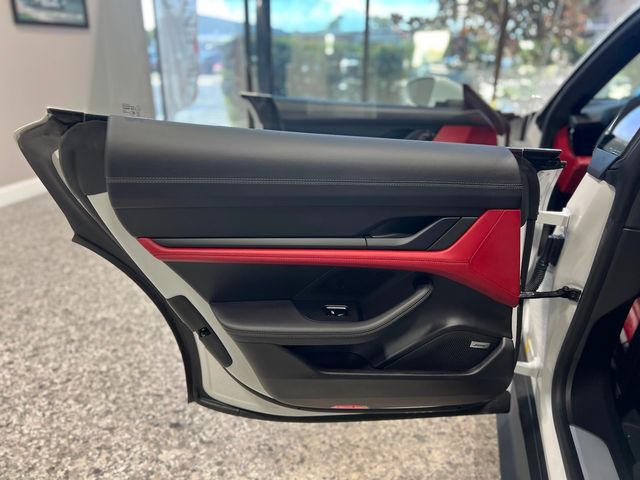 2021 Porsche Taycan 4S | Longwood, FL | Millenia Motors 2021 Porsche Taycan 4S | Longwood, FL | Millenia Motors