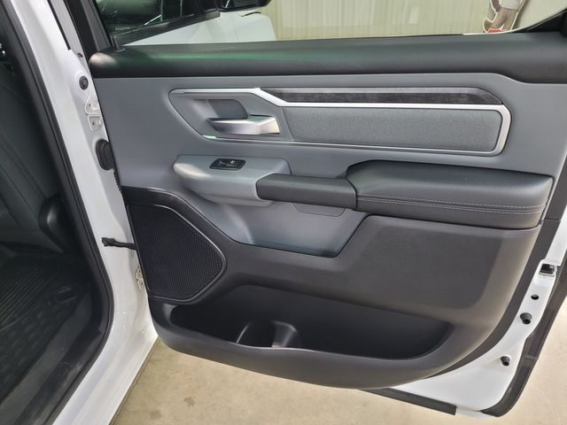 2021 Ram 1500 Big Horn 5.7L V8 Crew - Warranty - Financing - | Dickinson, ND | Autorama Auto Sales and Rentals 2021 Ram 1500 Big Horn 5.7L V8 Crew - Warranty - Financing - | Dickinson, ND | Autorama Auto Sales and Rentals