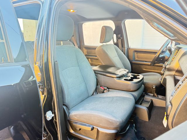 2021 Ram 3500 4X4 DUALLY 6.7L DIESEL 4 NEW TIRES 