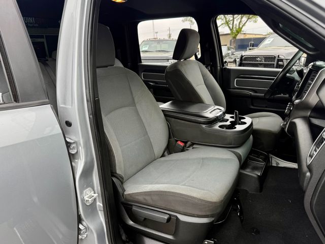 2021 Ram 3500 Big Horn 4x4 Dually Crew Cab 6.7L Cummims