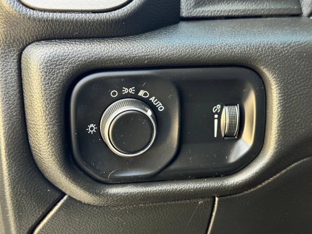 2021 Ram 3500 Tradesman 4x4 4dr Crew Cab 172.4 in. WB DRW Cha... | Houston, TX | Houston Auto Credit 2021 Ram 3500 Tradesman 4x4 4dr Crew Cab 172.4 in. WB DRW Cha... | Houston, TX | Houston Auto Credit