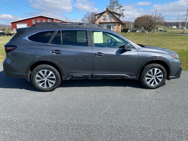 2021 Subaru Outback Premium | Ephrata, PA | Pine Tree Motors