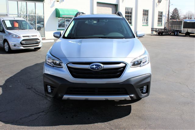2021 Subaru Outback Limited XT | Granite City, Illinois | MasterCars Company Inc. 2021 Subaru Outback Limited XT | Granite City, Illinois | MasterCars Company Inc.