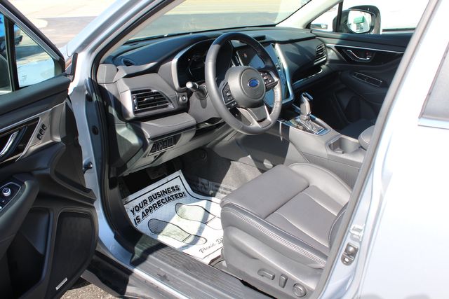 2021 Subaru Outback Limited XT | Granite City, Illinois | MasterCars Company Inc.