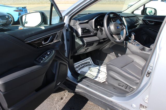 2021 Subaru Outback Limited XT | Granite City, Illinois | MasterCars Company Inc. 2021 Subaru Outback Limited XT | Granite City, Illinois | MasterCars Company Inc.