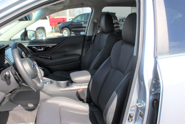 2021 Subaru Outback Limited XT | Granite City, Illinois | MasterCars Company Inc. 2021 Subaru Outback Limited XT | Granite City, Illinois | MasterCars Company Inc.