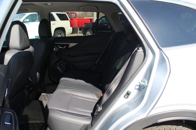 2021 Subaru Outback Limited XT | Granite City, Illinois | MasterCars Company Inc. 2021 Subaru Outback Limited XT | Granite City, Illinois | MasterCars Company Inc.