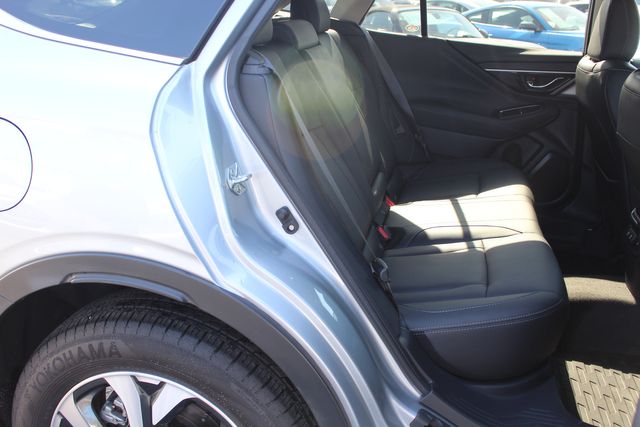 2021 Subaru Outback Limited XT | Granite City, Illinois | MasterCars Company Inc.