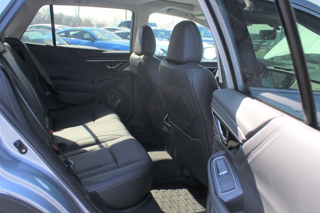 2021 Subaru Outback Limited XT | Granite City, Illinois | MasterCars Company Inc.