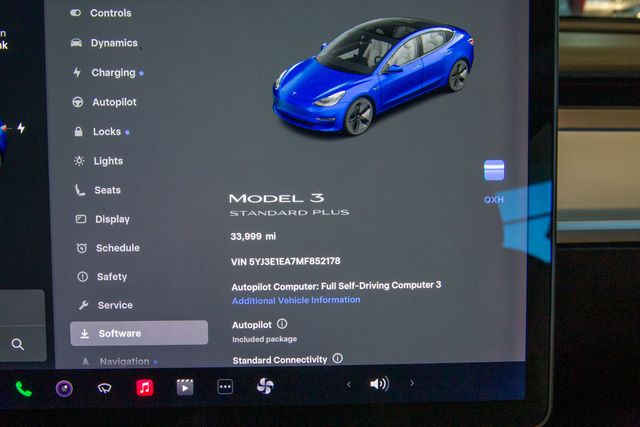 2021 Tesla Model 3 Standard Range Plus