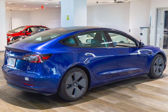 2021 Tesla Model 3 at Autosource, photo 5