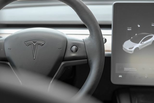 2021 Tesla Model 3 Long Range Full Self Driving Blind Spot Lane Keep