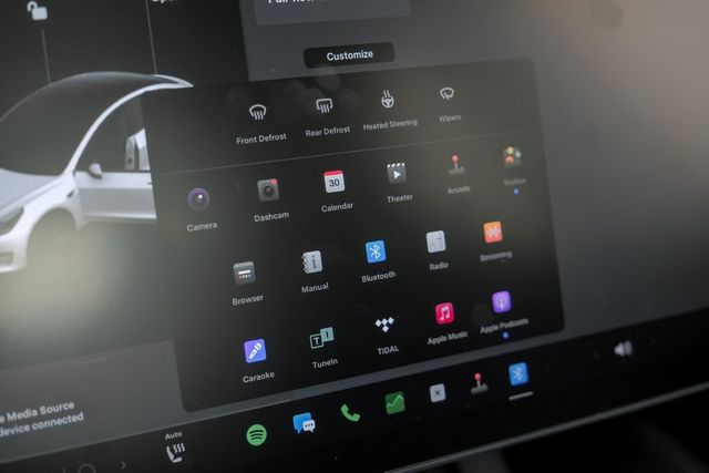 2021 Tesla Model 3 Long Range Full Self Driving Blind Spot Lane Keep