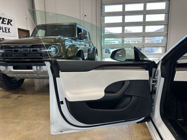 2021 Tesla Model S Plaid