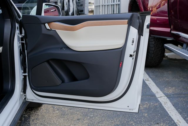 2021 Tesla Model X Long Range Plus 5-PSS / FULL SELF DRIVING / LOADED | Austin, TX | Rocky Mountain Truck Stop Austin 2021 Tesla Model X Long Range Plus 5-PSS / FULL SELF DRIVING / LOADED | Austin, TX | Rocky Mountain Truck Stop Austin