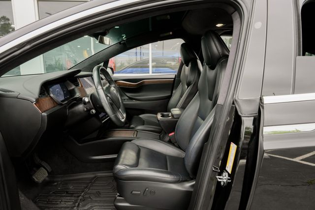 2021 Tesla Model X Long Range Plus AWD 6-PASS / LOADED / CLEAN CARFAX | Austin, TX | Rocky Mountain Truck Stop Austin