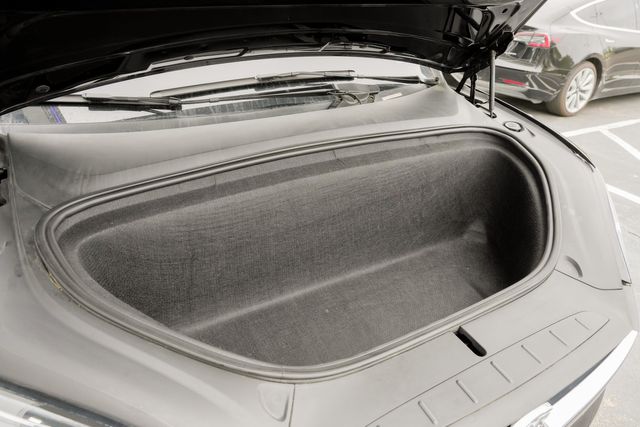 2021 Tesla Model X Long Range Plus AWD 6-PASS / LOADED / CLEAN CARFAX | Austin, TX | Rocky Mountain Truck Stop Austin 2021 Tesla Model X Long Range Plus AWD 6-PASS / LOADED / CLEAN CARFAX | Austin, TX | Rocky Mountain Truck Stop Austin