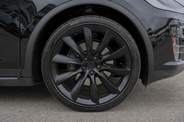 2021 Tesla Model X Long Range Plus AWD 6-PASS / LOADED / CLEAN CARFAX | Austin, TX | Rocky Mountain Truck Stop Austin