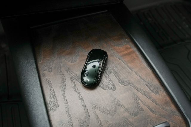 2021 Tesla Model X Long Range Plus AWD 6-PASS / LOADED / CLEAN CARFAX | Austin, TX | Rocky Mountain Truck Stop Austin 2021 Tesla Model X Long Range Plus AWD 6-PASS / LOADED / CLEAN CARFAX | Austin, TX | Rocky Mountain Truck Stop Austin