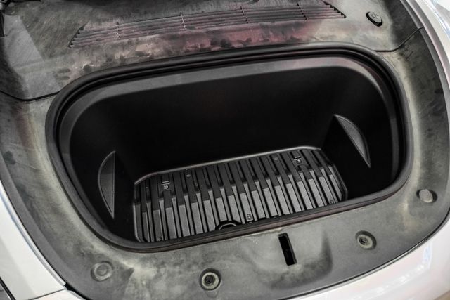 2021 Tesla Model Y Performance 2021 Tesla Model Y Performance