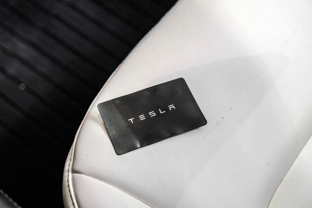 2021 Tesla Model Y Performance 2021 Tesla Model Y Performance