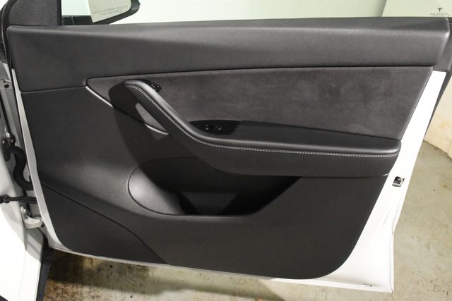 2021 Tesla Model Y Long Range | Branford, CT | Sound Auto Wholesalers 2021 Tesla Model Y Long Range | Branford, CT | Sound Auto Wholesalers