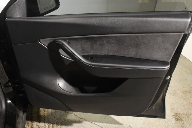 2021 Tesla Model Y Long Range | Branford, CT | Sound Auto Wholesalers 2021 Tesla Model Y Long Range | Branford, CT | Sound Auto Wholesalers