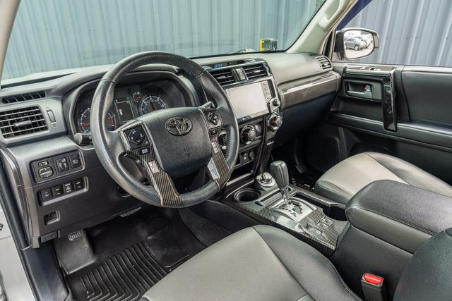 2021 Toyota 4Runner SR5 Premium 4X4 / CLEAN CARFAX W/ UPGRADES | Austin, TX | Rocky Mountain Truck Stop Austin 2021 Toyota 4Runner SR5 Premium 4X4 / CLEAN CARFAX W/ UPGRADES | Austin, TX | Rocky Mountain Truck Stop Austin