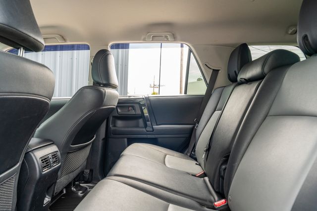 2021 Toyota 4Runner SR5 Premium 4X4 / CLEAN CARFAX W/ UPGRADES | Austin, TX | Rocky Mountain Truck Stop Austin 2021 Toyota 4Runner SR5 Premium 4X4 / CLEAN CARFAX W/ UPGRADES | Austin, TX | Rocky Mountain Truck Stop Austin