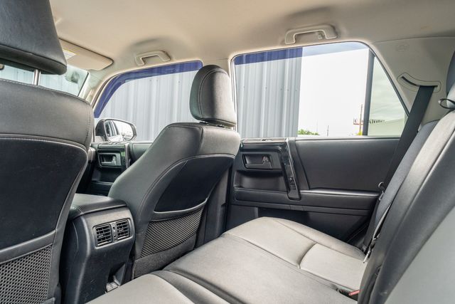 2021 Toyota 4Runner SR5 Premium 4X4 / CLEAN CARFAX W/ UPGRADES | Austin, TX | Rocky Mountain Truck Stop Austin 2021 Toyota 4Runner SR5 Premium 4X4 / CLEAN CARFAX W/ UPGRADES | Austin, TX | Rocky Mountain Truck Stop Austin