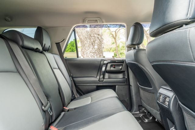 2021 Toyota 4Runner SR5 Premium 4X4 / CLEAN CARFAX W/ UPGRADES | Austin, TX | Rocky Mountain Truck Stop Austin 2021 Toyota 4Runner SR5 Premium 4X4 / CLEAN CARFAX W/ UPGRADES | Austin, TX | Rocky Mountain Truck Stop Austin