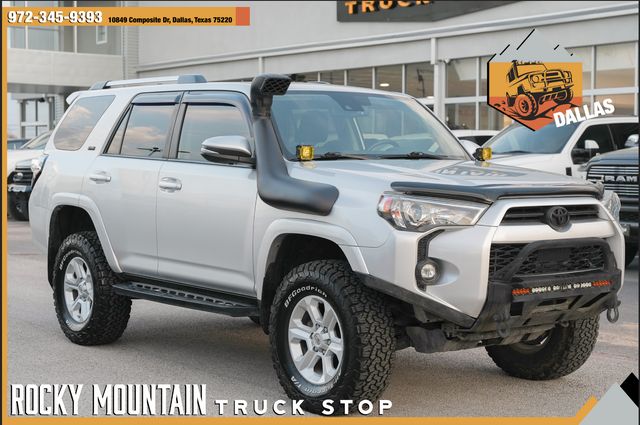 2021 Toyota 4Runner SR5 Premium 4X4 / CLEAN CARFAX W/ UPGRADES | Austin, TX | Rocky Mountain Truck Stop Austin in Austin, TX 78759