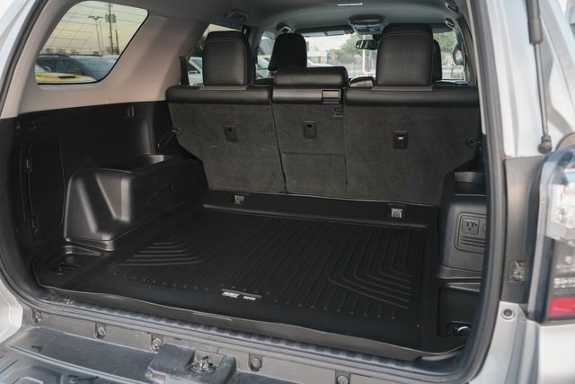 2021 Toyota 4Runner SR5 Premium 4X4 / CLEAN CARFAX W/ UPGRADES | Austin, TX | Rocky Mountain Truck Stop Austin 2021 Toyota 4Runner SR5 Premium 4X4 / CLEAN CARFAX W/ UPGRADES | Austin, TX | Rocky Mountain Truck Stop Austin