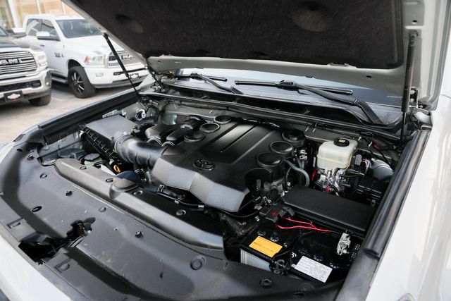 2021 Toyota 4Runner SR5 Premium 4X4 / CLEAN CARFAX W/ UPGRADES | Austin, TX | Rocky Mountain Truck Stop Austin