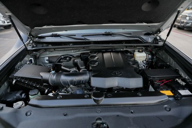 2021 Toyota 4Runner SR5 Premium 4X4 / CLEAN CARFAX W/ UPGRADES | Austin, TX | Rocky Mountain Truck Stop Austin