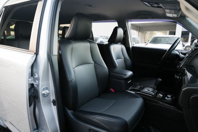 2021 Toyota 4Runner SR5 Premium 4X4 / CLEAN CARFAX W/ UPGRADES | Austin, TX | Rocky Mountain Truck Stop Austin 2021 Toyota 4Runner SR5 Premium 4X4 / CLEAN CARFAX W/ UPGRADES | Austin, TX | Rocky Mountain Truck Stop Austin