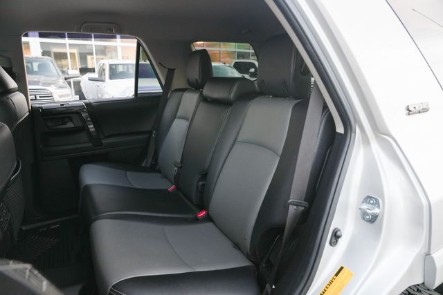 2021 Toyota 4Runner SR5 Premium 4X4 / CLEAN CARFAX W/ UPGRADES | Austin, TX | Rocky Mountain Truck Stop Austin 2021 Toyota 4Runner SR5 Premium 4X4 / CLEAN CARFAX W/ UPGRADES | Austin, TX | Rocky Mountain Truck Stop Austin