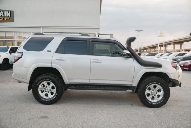 2021 Toyota 4Runner SR5 Premium 4X4 / CLEAN CARFAX W/ UPGRADES | Austin, TX | Rocky Mountain Truck Stop Austin 2021 Toyota 4Runner SR5 Premium 4X4 / CLEAN CARFAX W/ UPGRADES | Austin, TX | Rocky Mountain Truck Stop Austin