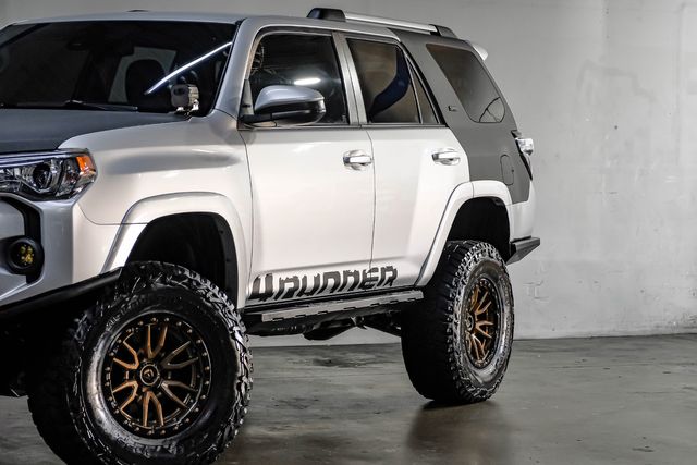 2021 Toyota 4Runner SR5 DOBINSONS LIFT 17" Fuel 35" R/T WARN WINCH TX | Dallas, TX | East Dallas Diesel 2021 Toyota 4Runner SR5 DOBINSONS LIFT 17" Fuel 35" R/T WARN WINCH TX | Dallas, TX | East Dallas Diesel