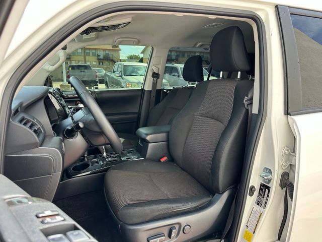 2021 Toyota 4Runner TRD Off-Road