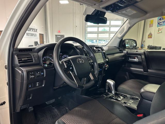 2021 Toyota 4Runner TRD Off-Road