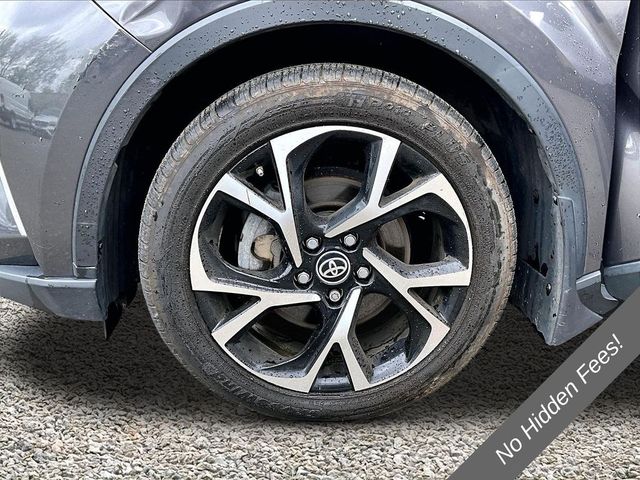 2021 Toyota C-HR LE