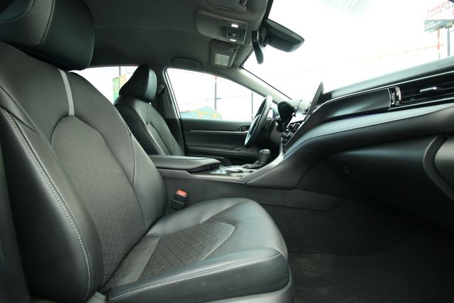 2021 Toyota Camry Hybrid XSE | San Antonio, TX | R&L Certified Auto Group 2021 Toyota Camry Hybrid XSE | San Antonio, TX | R&L Certified Auto Group