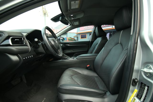 2021 Toyota Camry Hybrid XSE | San Antonio, TX | R&L Certified Auto Group 2021 Toyota Camry Hybrid XSE | San Antonio, TX | R&L Certified Auto Group